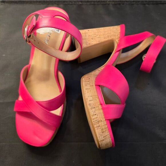 BRAND NEW SODA STRAPPY BLOCK HEEL OPEN TOE WOMENS SANDAL - Picture 11 of 16